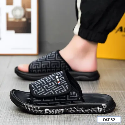 QUANTUM CORE OUTDOOR SLIPPERS